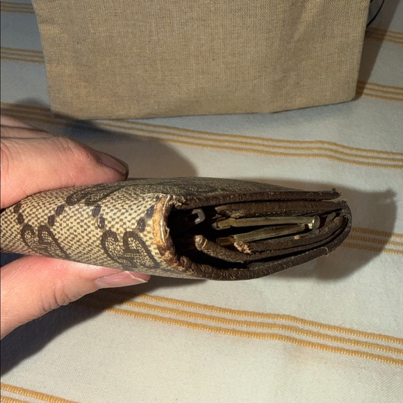 Gucci Beige and Brown GG Coated canvas and Leather Wallet - Picture 5 of 16